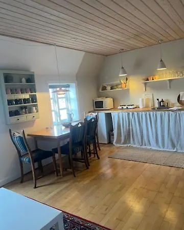 Rahbekgaard Bed & Breakfast 3*